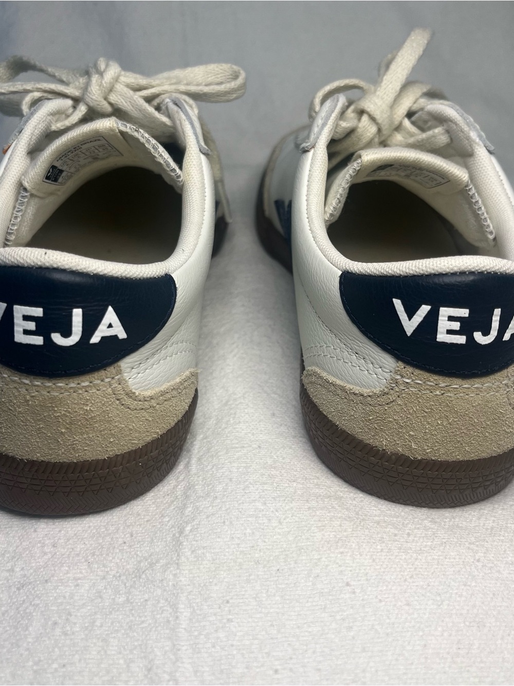 Veja Volley Leather White Nautico Bark Sneakers Suede Toe - Size 6 *LIKE NEW* - Picture 3 of 7